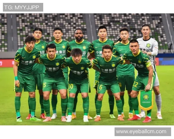 武汉足球队意识对比深度解析及其对球队表现的影响探讨 武汉足球队意识对比深度解析及其对球队表现的影响探讨